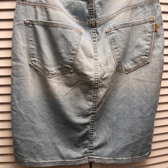 VIBRANT M.I.U NWT Distressed Midi Skirt Size Large (11,13) - Picture 8 of 8